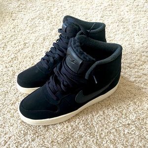 Woman’s Nike Ebernon shoes - brand new